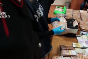 Napoli, appalti rifiuti: ombre anche su Catania. Spunta il nome di Francesco Santapaola nell'inchiesta sul “sistema Ferraro”