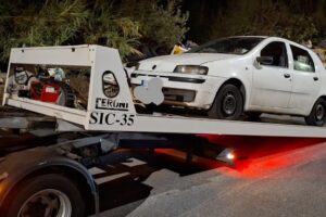 Catania, 37enne di Misterbianco scarica rifiuti in strada: scatta il sequestro penale del mezzo