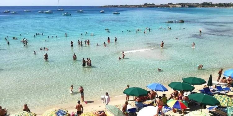 Sicilia, estate da record nelle spiagge: presenze in crescita e prezzi tra i più bassi d’Italia
