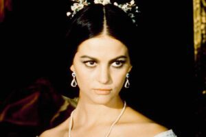 Addio a Claudia Cardinale, l'Angelica del Gattopardo che incantò il cinema italiano