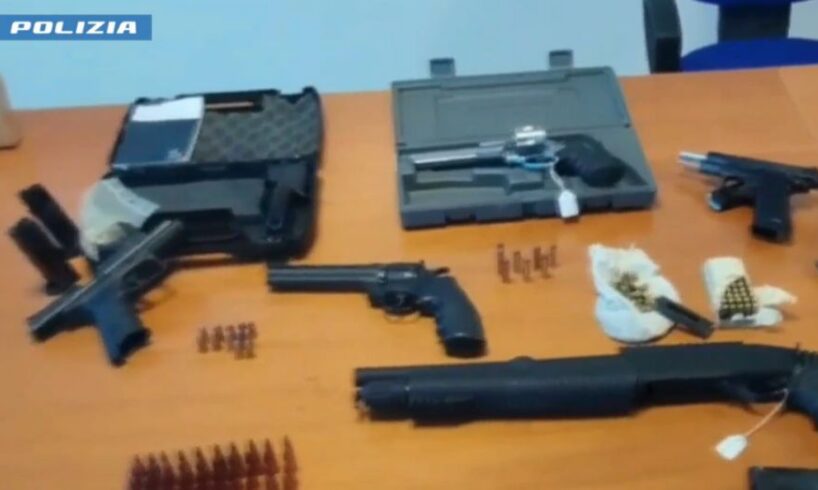 Arrestato latitante a Lentini: nascosto in un covo hi-tech con arsenale e sistema anti-intercettazioni