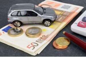 Rc auto, prezzi in aumento ma il divario Nord-Sud resta ampio. A Catania e Napoli i premi più alti d'Italia