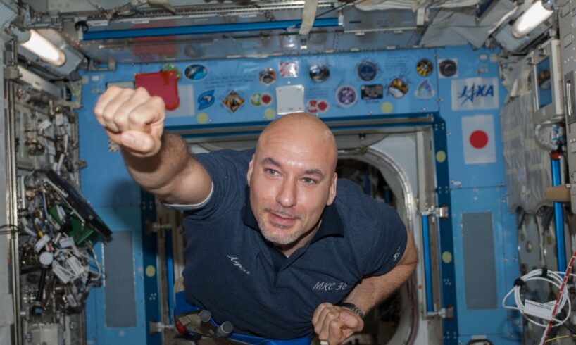 Catania Capitale Cultura, la visione di Parmitano: "Come l'Etna, guardare verso l'alto".