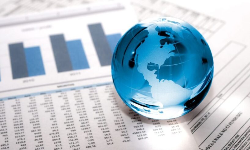 L'Italia a due velocità: Pil e spread volano ma la povertà tocca il record