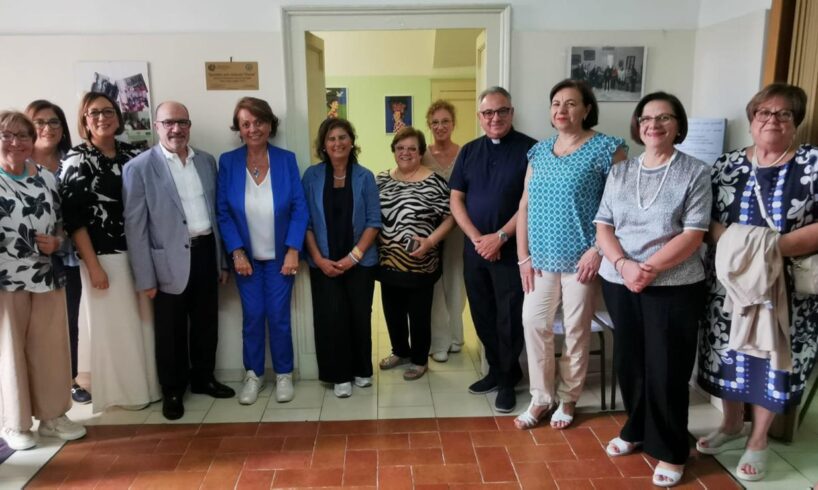 Paternò, violenza sulle donne: la presidente del Co.Tu.Le.Vi. Ranno in visita allo “Sportello Donna” (VIDEO)