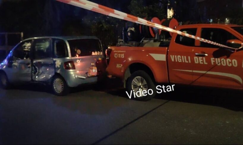 Biancavilla, Fiat Punto si scontra con due auto lungo via Cristoforo Colombo: vari feriti