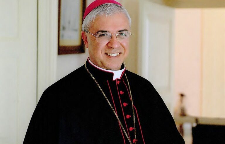 L'Arcivescovo Renna chiama Catania alla preghiera per la pace. Appuntamento l'11 ottobre