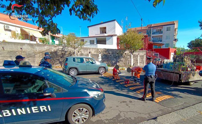 Aci Castello, recuperati i dossi stradali rubati: erano stati "riciclati" a Catania