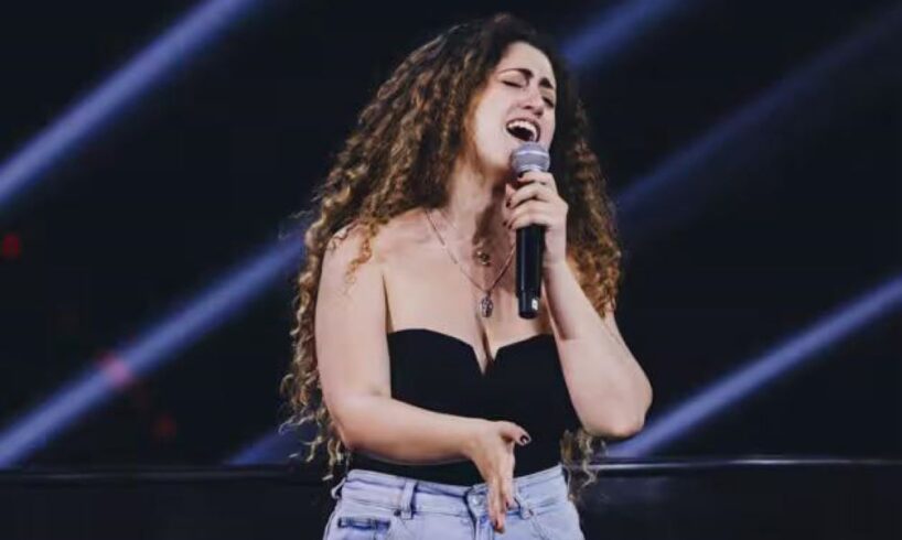 X Factor 2025, Delia Buglisi conquista la Sicilia: il tifo di Paternò e Catania per la sua stella