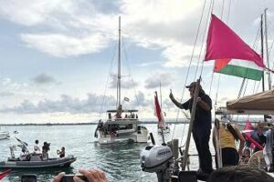 Crisi Gaza: soccorsa barca in Sicilia, rimpatriati gli attivisti bloccati in Israele