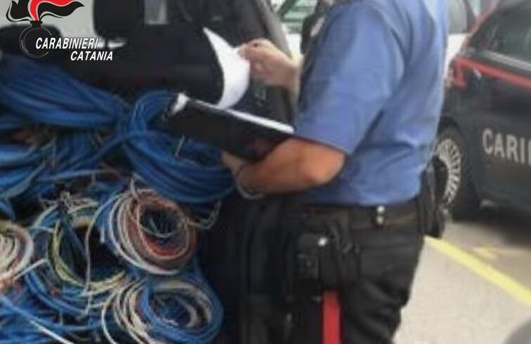Catania, 34enne bloccato dai Carabinieri mentre rubava il rame dal Monastero dei Benedettini