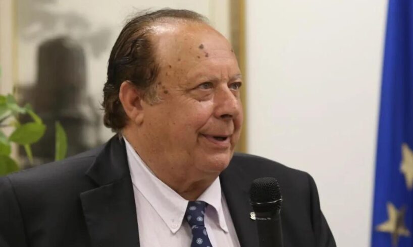 Le radici etnee del Vecchio Amaro del Capo: Pippo Caffo cittadino onorario di Santa Venerina