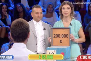 Adrano, il sogno infranto ad "Affari Tuoi": Francesca lascia 200mila euro nel pacco