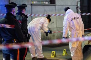 Palermo, ucciso a 21 anni per sedare una rissa: era il figlio della titolare di un pub della movida