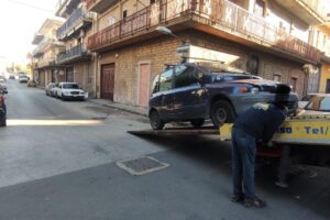 Paternò, via le auto "fantasma": 125 veicoli rimossi dall'inizio dell'anno