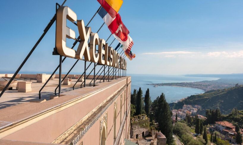 Taormina, battaglia ereditaria sull'hotel Excelsior: a giudizio vedova e nuora del proprietario