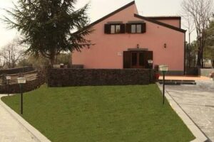 Paternò Calcio, nota di ‘Villa San Leo’: “Struttura adeguata e apprezzata. Disguidi superati”