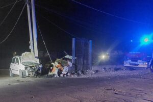 Paternò, nella notte Fiat Panda si schianta contro un muro: autista al pronto soccorso