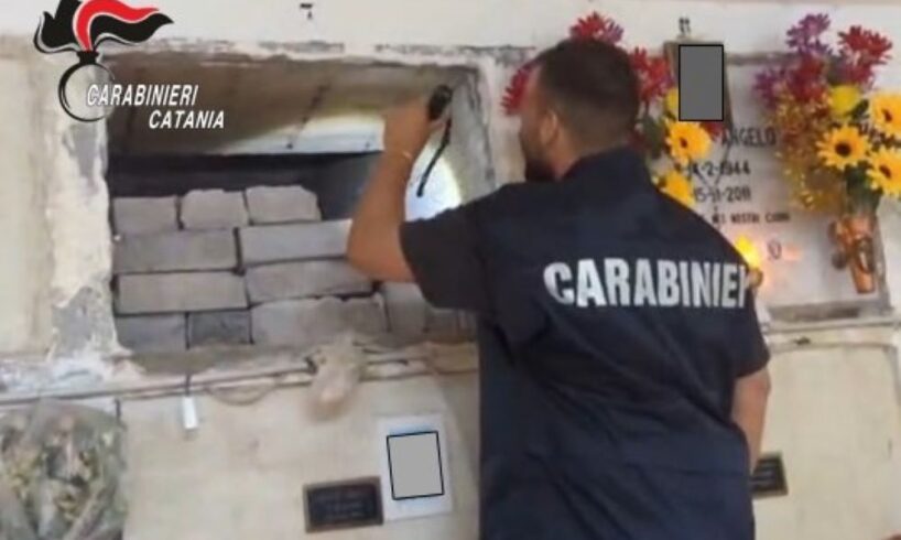 Cimitero degli orrori ad Aci Catena: ossa accatastate, rifiuti speciali e gravi irregolarità (VIDEO)
