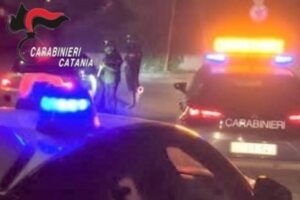 Adrano, investe due bambini in bici e scappa: denunciato 61enne per omissione di soccorso