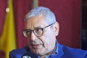 La resa di Cuffaro: si dimette da segretario della Dc. E la crisi di governo in Sicilia è già servita