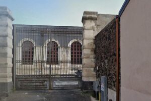 Catania, cadavere trovato in una palestra: ipotesi furto finito in tragedia