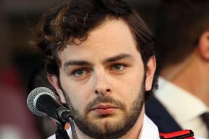 Il ritorno di Lorenzo Fragola, da X Factor all'oblio e la rinascita: “Ho 30 anni e sono più vivo che mai”