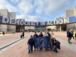 Biancavilla, studenti del “S. G. Bosco-Sturzo” in visita a Bruxelles per il progetto Erasmus+: un viaggio nel cuore delle istituzioni europee (VIDEO)