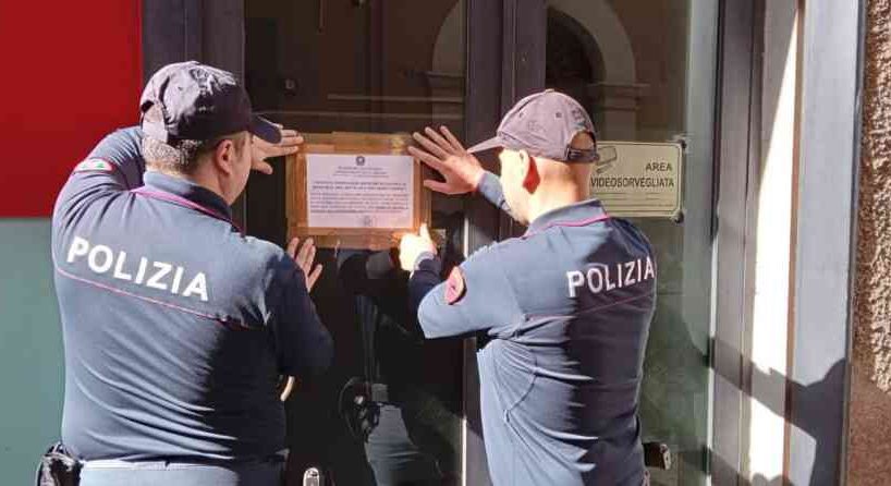 Adrano, Polizia sospende sala giochi ritrovo abituale di pregiudicati