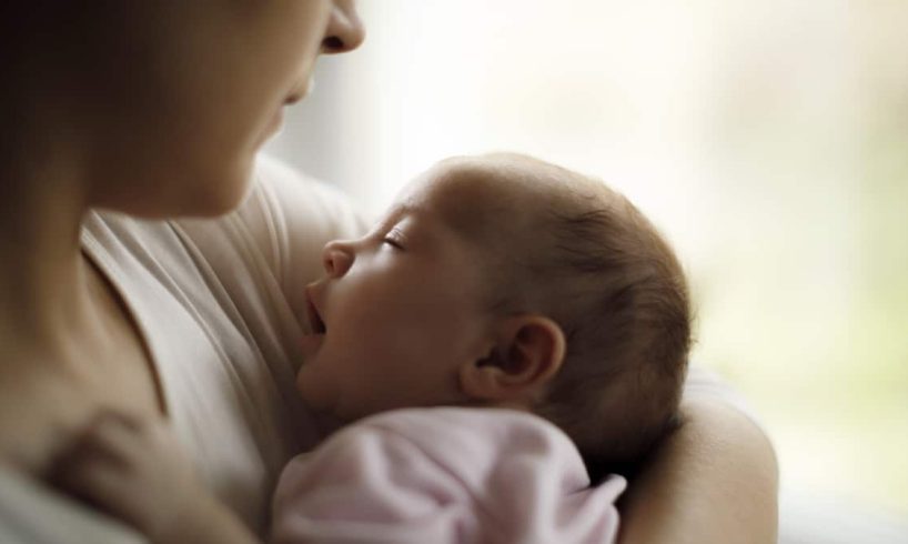 "Questo figlio è della mamma": a Caltanissetta scatta l'ammonimento per un marito ‘geloso’ di una ninna nanna