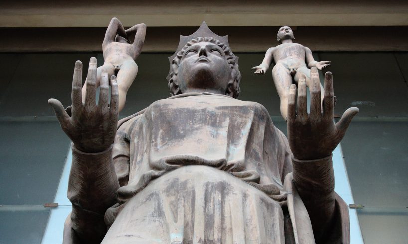 Catania, maxi-inchiesta sul traffico di beni archeologici: 74 indagati e reperti venduti all'estero