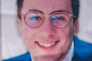 Paternò, città sconvolta e attonita, morto per un malore il 24enne Enrico Granata