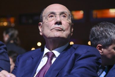 Sicilia, sfiducia a Schifani: opposizione denuncia "frattura nella maggioranza". La Dc voterà contro