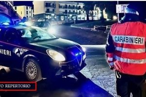Paternò, nel bagagliaio del Suv una mazza da baseball in ferro: denunciato 24enne