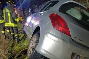 Belpasso, incidente lungo la SP 135: due feriti in ospedale
