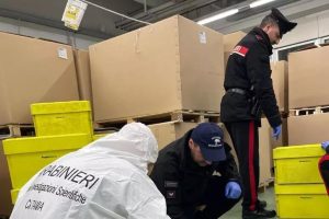 Catania, falso pacco-bomba blocca il centro postale nella zona industriale: "Scherzo di pessimo gusto"