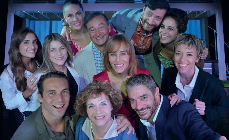 Catania, al Teatro ABC debutta "A casa tutti bene" di Gabriele Muccino: prima regia teatrale per il cineasta