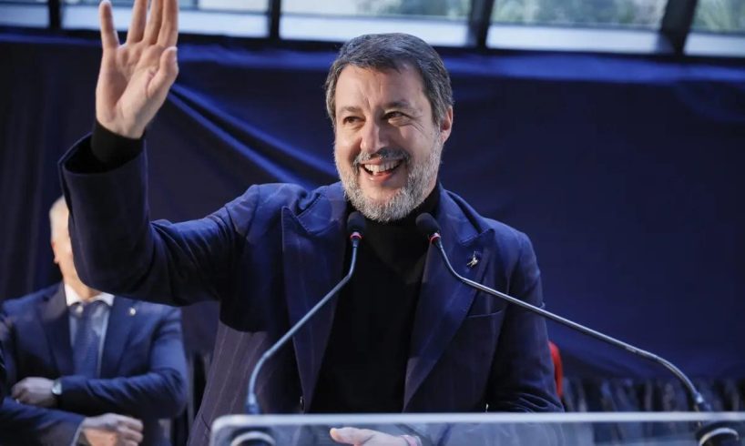 Open Arms, la Cassazione assolve definitivamente Salvini. Lui: "Difendere i confini non è reato"