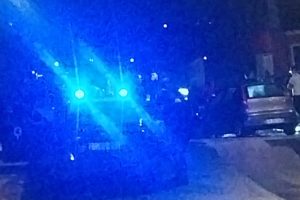 Paternò, incidente tra due auto in via Giaconia: un ferito trasportato in ospedale