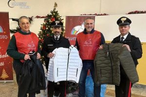 Catania, in beneficenza 172 capi contraffatti sequestrati a due stranieri