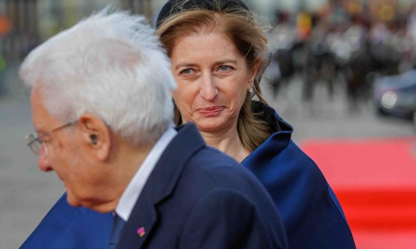 Laura Mattarella rompe il silenzio su Vogue: «Scelta libera di affiancare mio padre, ma il ruolo di first lady in Italia non è previsto»
