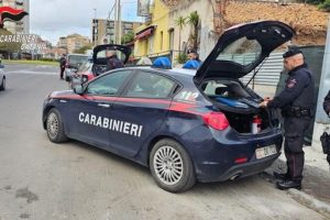 Catania, maxi-operazione contro i parcheggiatori abusivi: 5 denunce e multe per 12mila euro