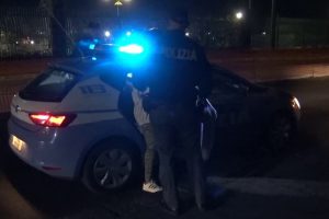 Catania, controllano uomo sospetto e scoprono condanna ineseguita: 61enne in carcere