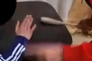 Catania, bimbo picchiato: il Tribunale dei Minorenni sospende la potestà dei genitori