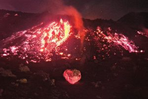 Polemica sull'Etna, Behncke (Ingv): "Ordinanze frutto di pigrizia, allontanano i visitatori".