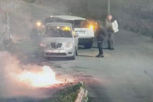 Catania, Polizia Locale blocca piromane nell'area di via Calliope: bruciava rifiuti per recuperare rame