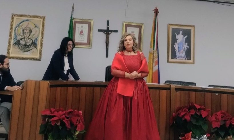 Maletto, un libro ricuce memorie e cuore: la comunità si ritrova nelle pagine di Maria Ausilia Parrinello