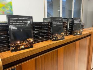 Maletto, un libro ricuce memorie e cuore: la comunità si ritrova nelle pagine di Maria Ausilia Parrinello