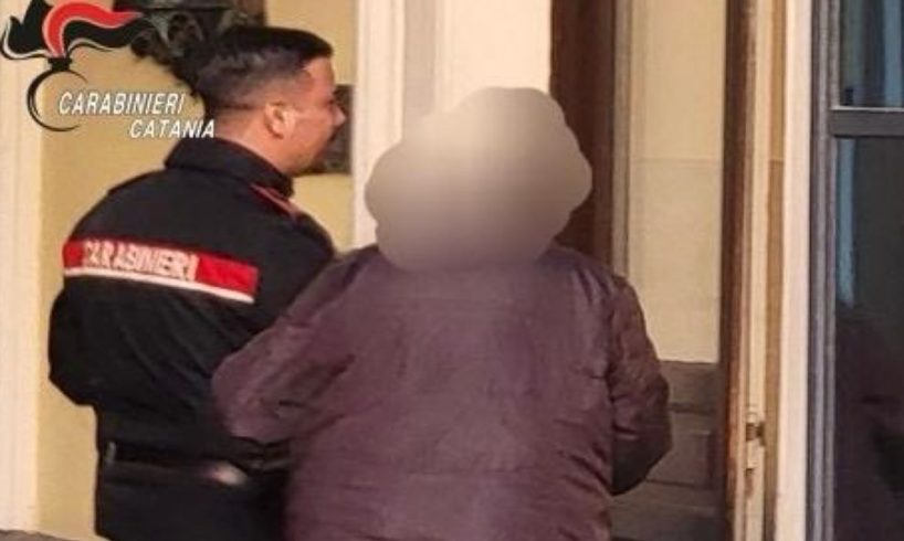 Riposto, dal rifiuto di dargli soldi all'arresto: il padre dice basta e denuncia il figlio 41enne