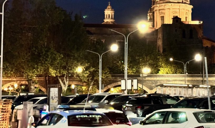 Catania: "Paga o ti spacchiamo la faccia": due parcheggiatori abusivi arrestati per estorsione